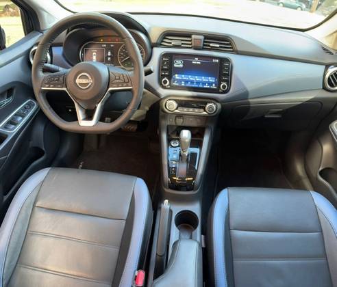 NISSAN VERSA 1.6 16V FLEX EXCLUSIVE XTRONIC NISSAN VERSA 1.6 16V FLEX EXCLUSIVE XTRONIC